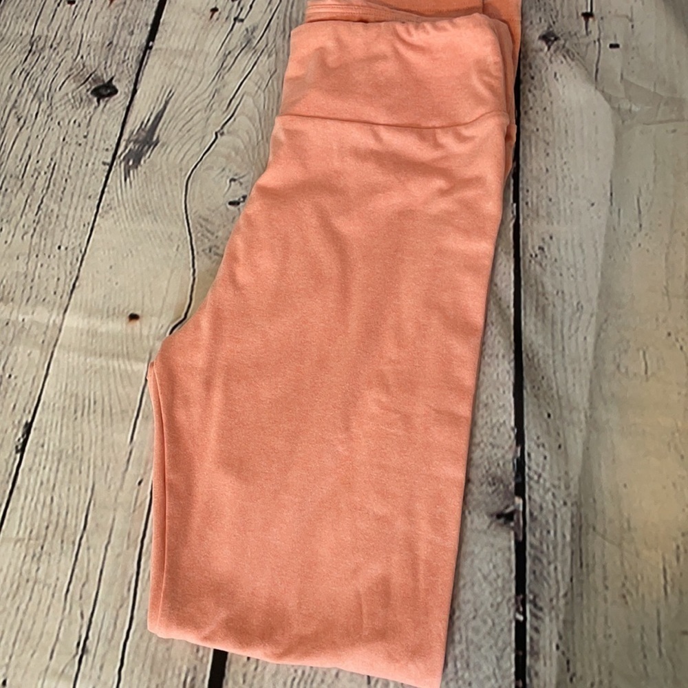 Lularoe one‎ size leggings